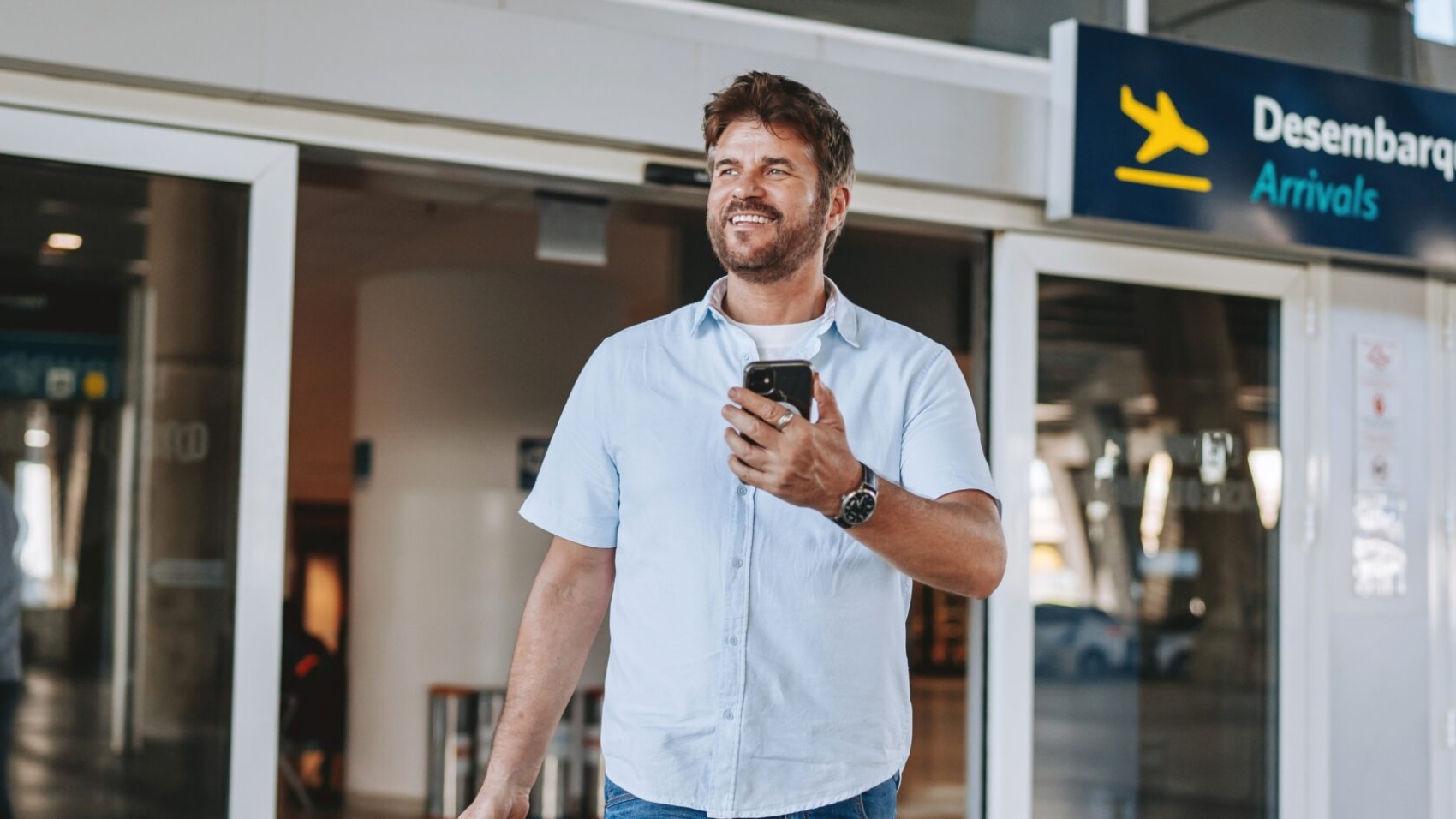 VoyagerAid vs. Traditional Tools | Airline Disruption Software