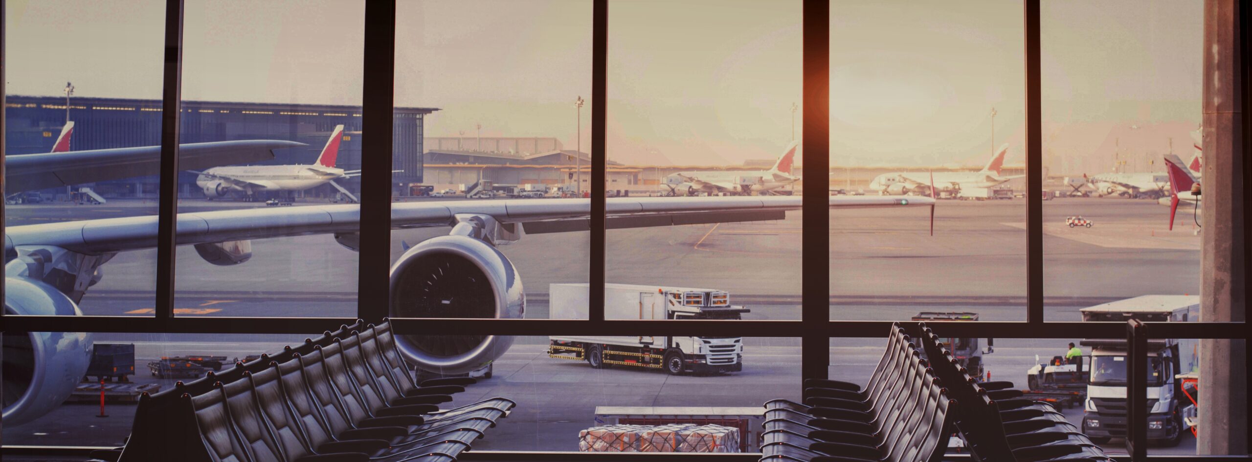 Planes on ground during disruption handling.